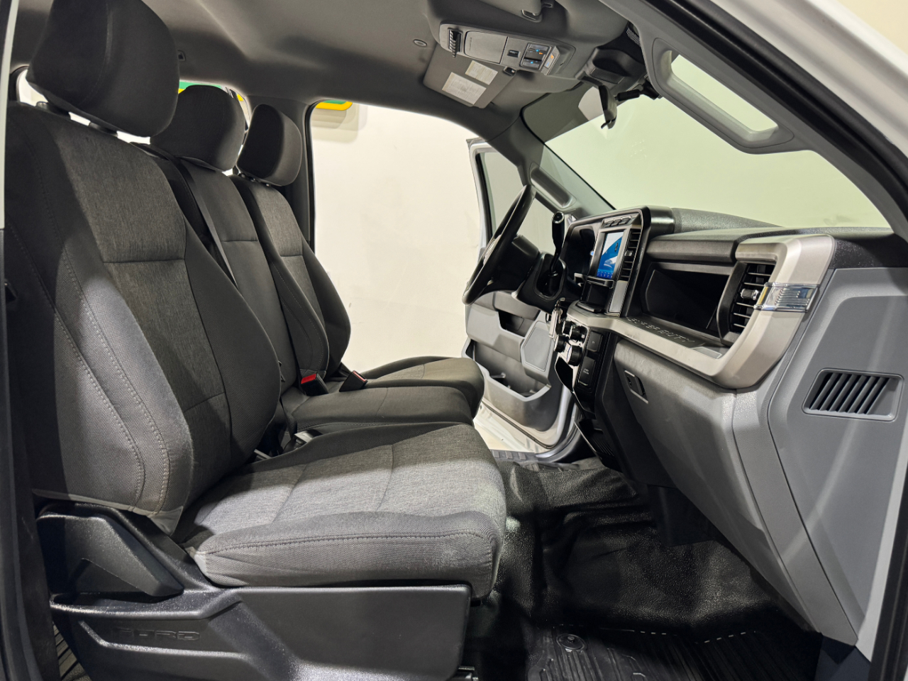 Ford Super Duty F-350 DRW  2024