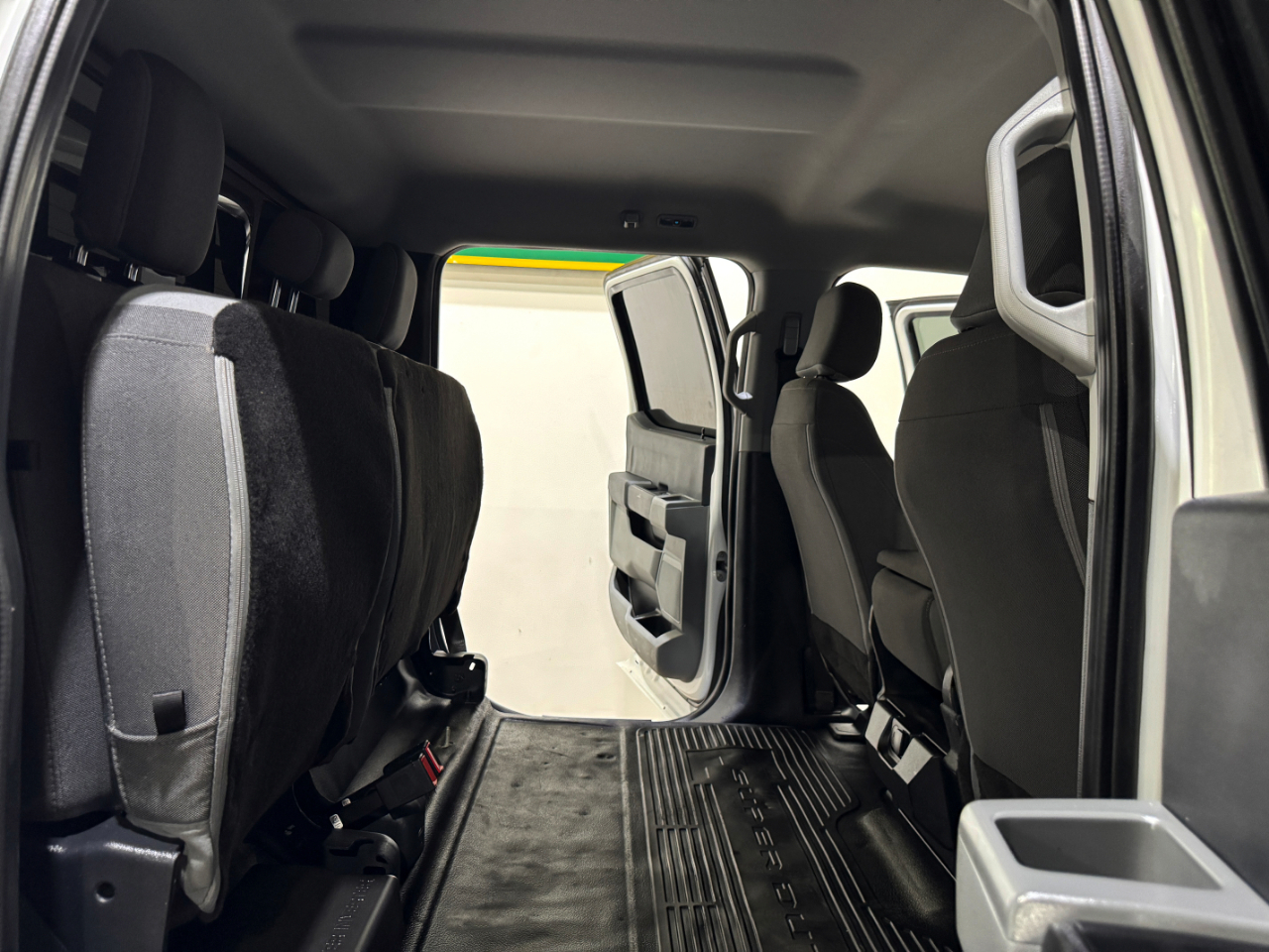 Ford Super Duty F-350 DRW  2024