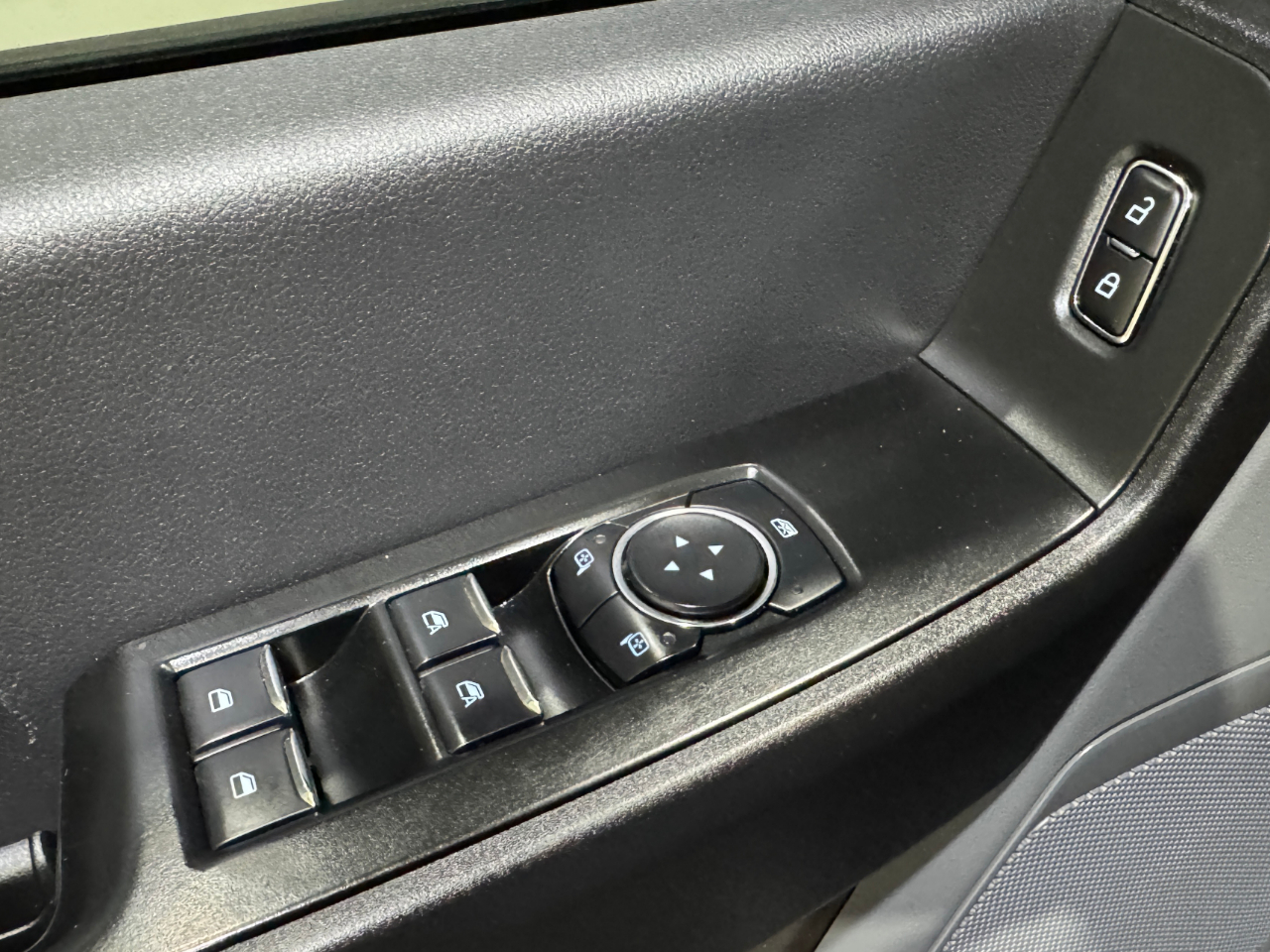 Ford Super Duty F-350 DRW  2024