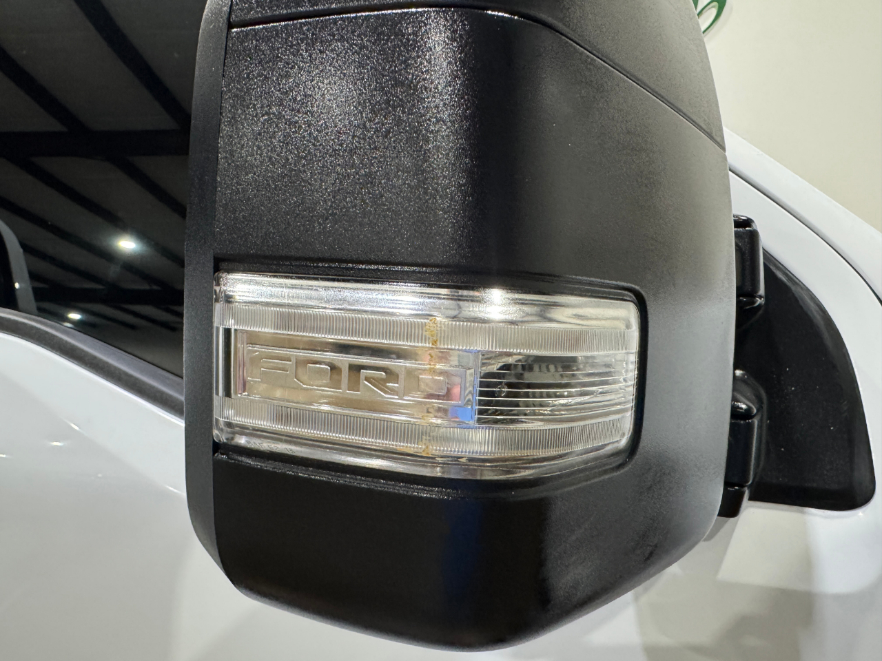 Ford Super Duty F-350 DRW  2024