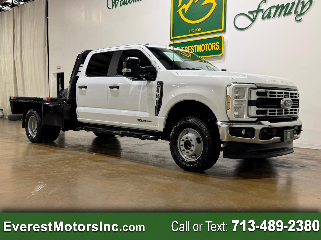 2024 Ford Super Duty F-350 DRW XL 4X4 CREWCAB 9FT FLATBED 6.7L V8 DIESEL 1OWNER
