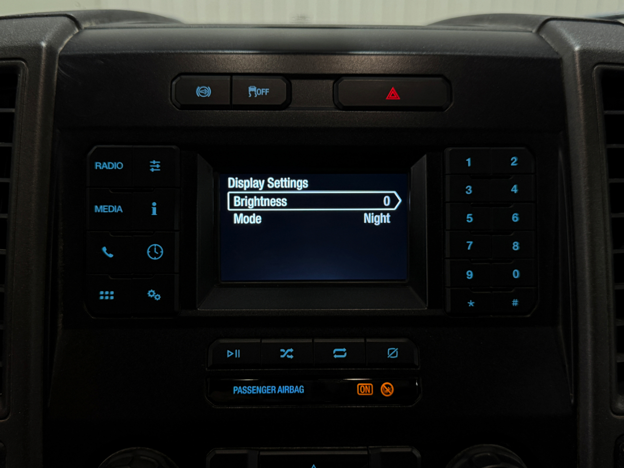 Ford Super Duty F-550 DRW  2022