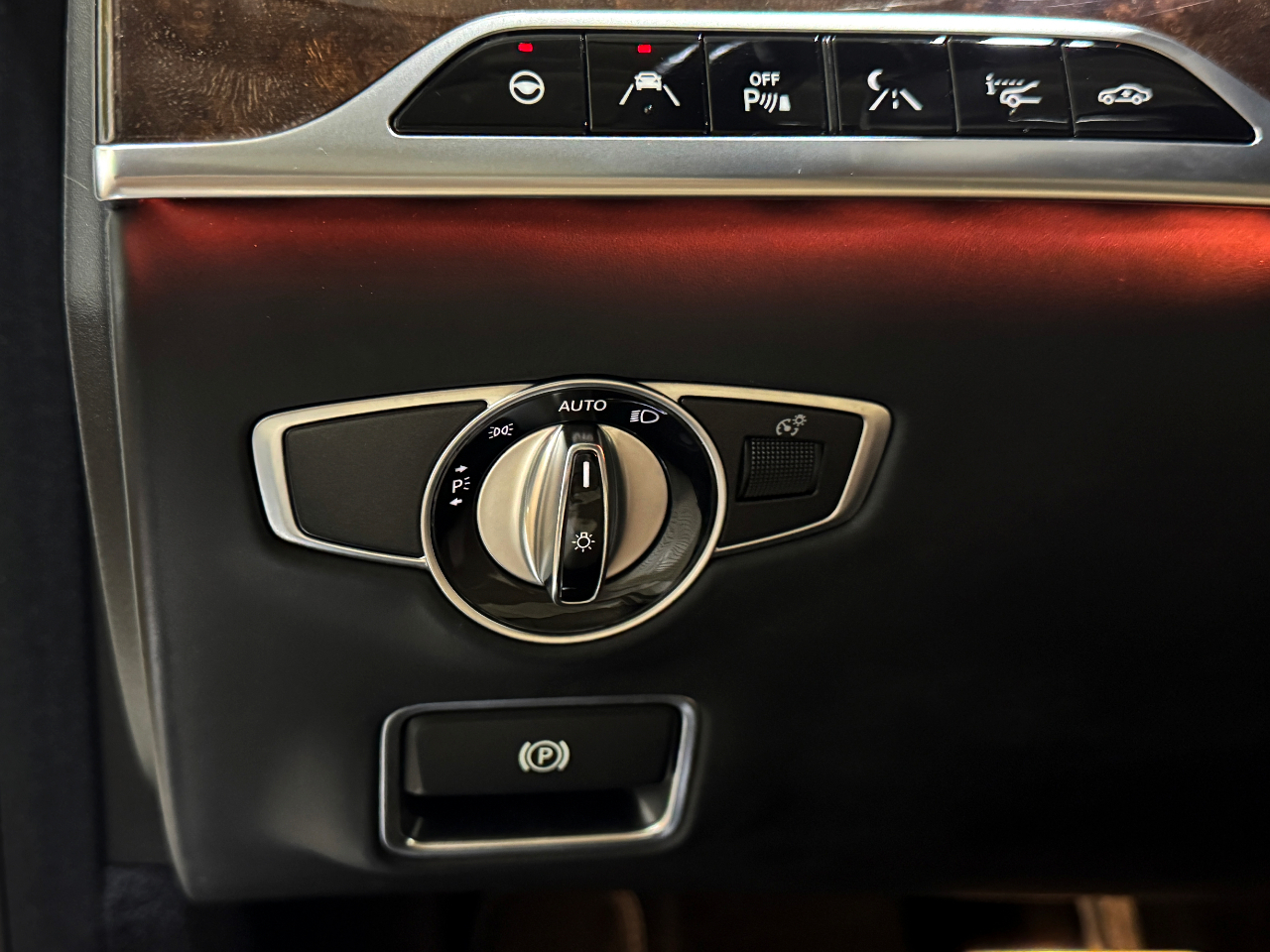 Mercedes-Benz S-Class  2018