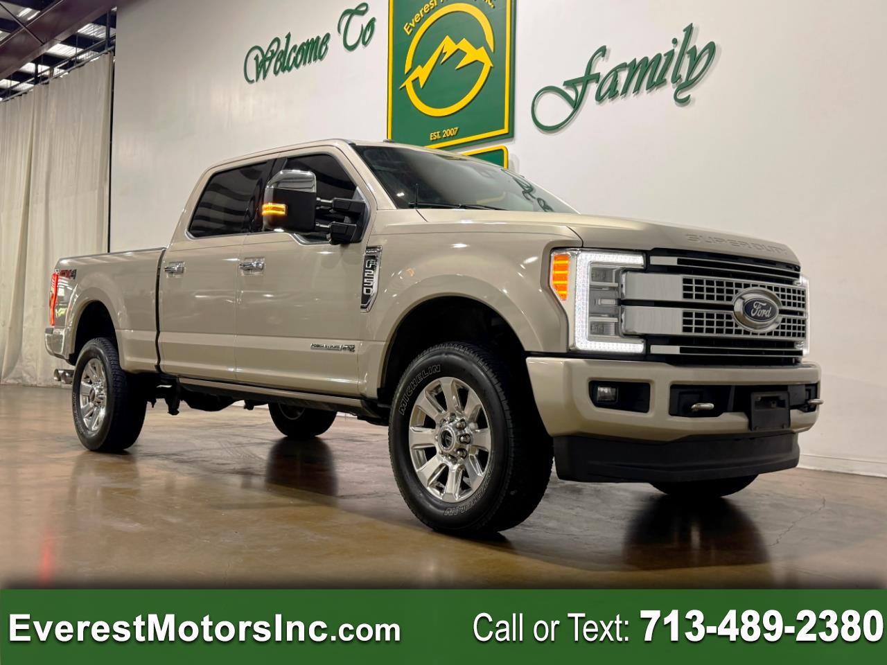 Ford Super Duty F-250 SRW  2017