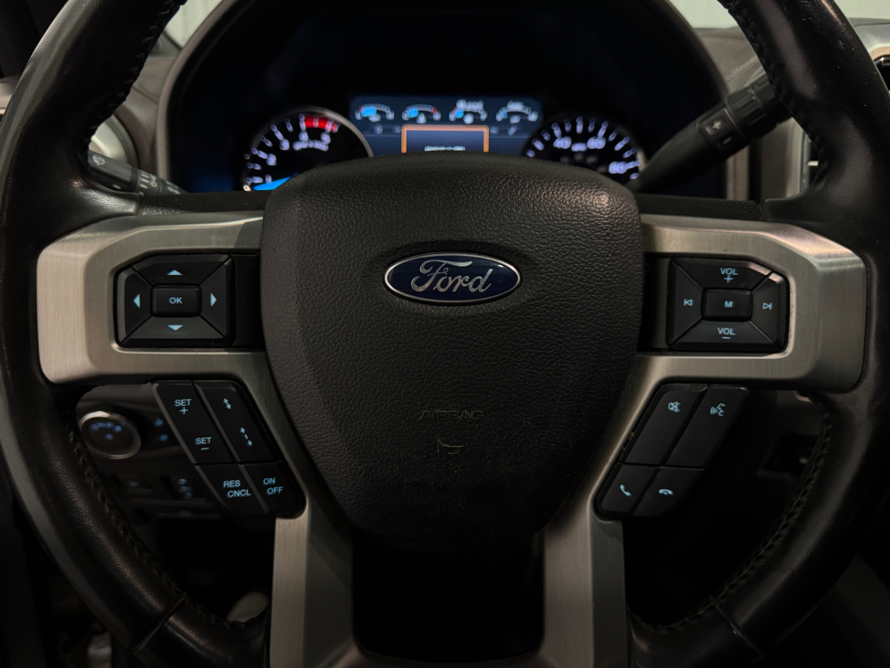 Ford Super Duty F-250 SRW  2017