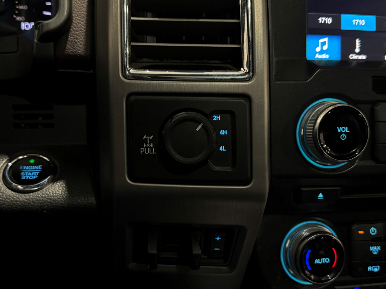 Ford Super Duty F-250 SRW  2017