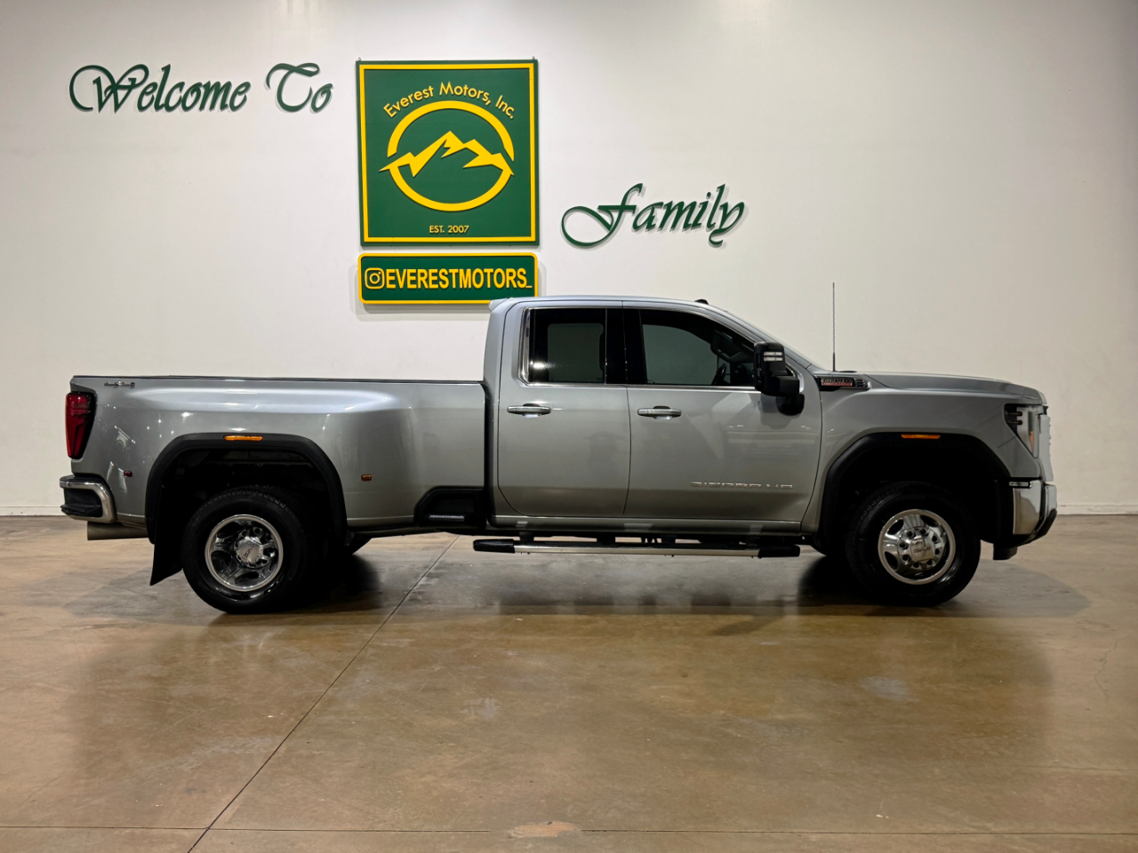 GMC Sierra 3500  2024