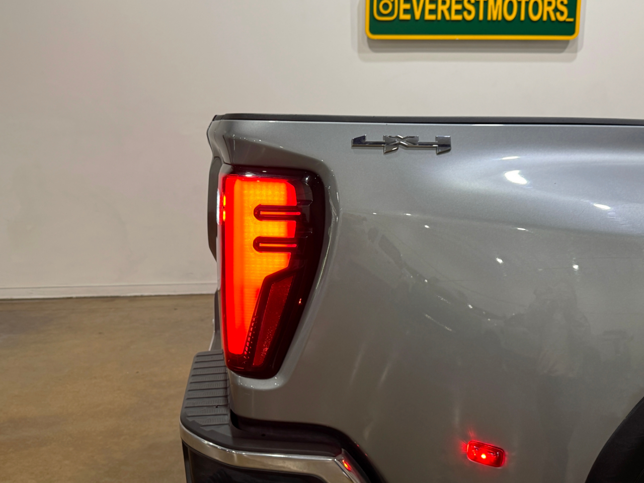 GMC Sierra 3500  2024