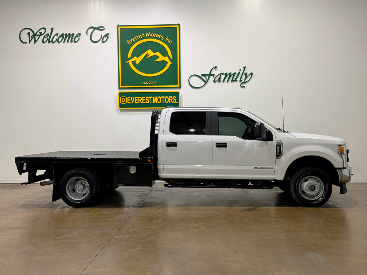 Ford Super Duty F-350 DRW  2021