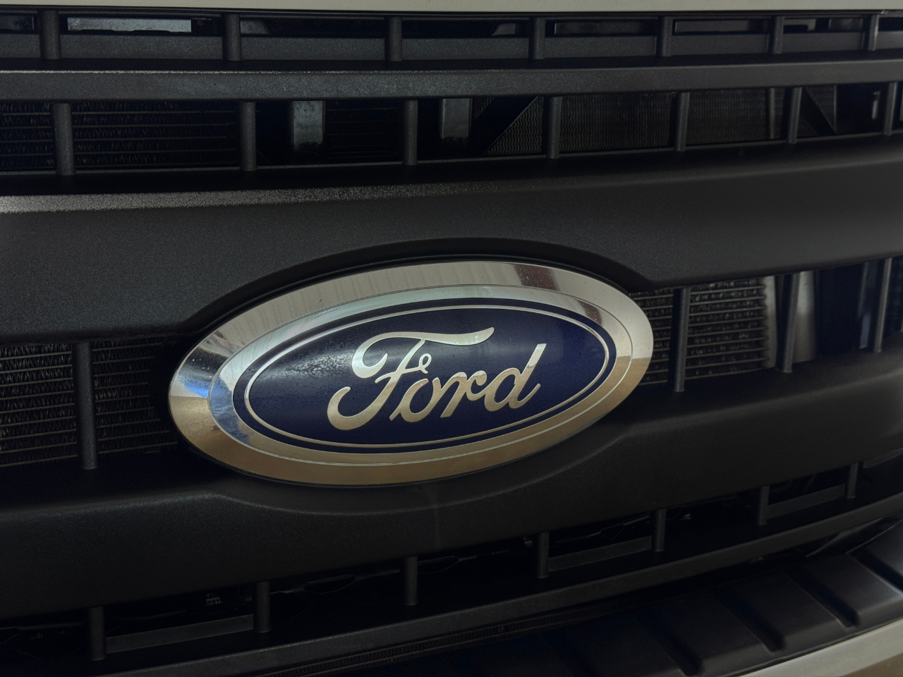 Ford Super Duty F-350 DRW  2021