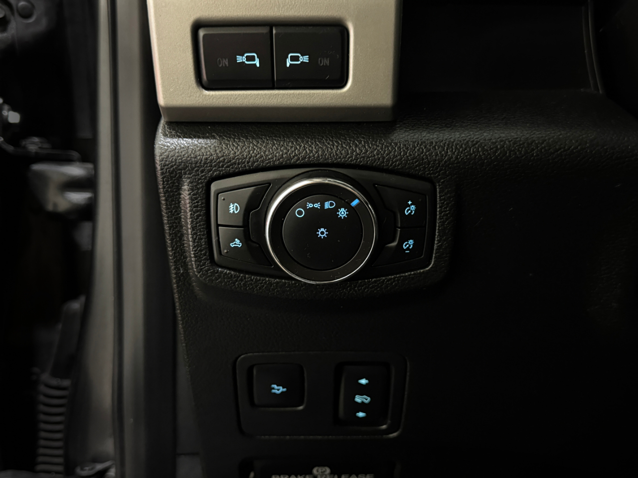 Ford Super Duty F-250 SRW  2017