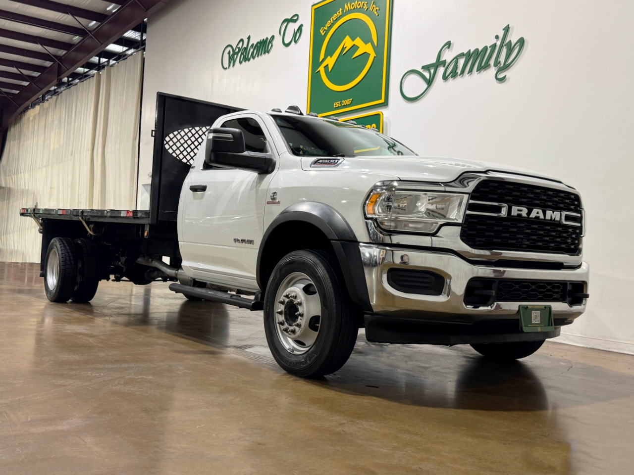 2023 RAM 4500 SLT 4X4 REGCAB 16FT FLATBED 6.7L DIESEL AISIN 1OWN