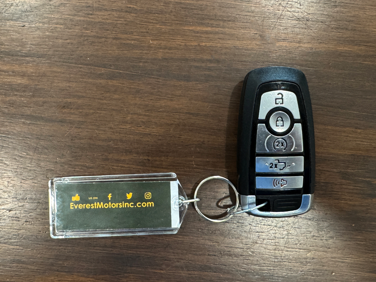 Ford Super Duty F-350 DRW  2024