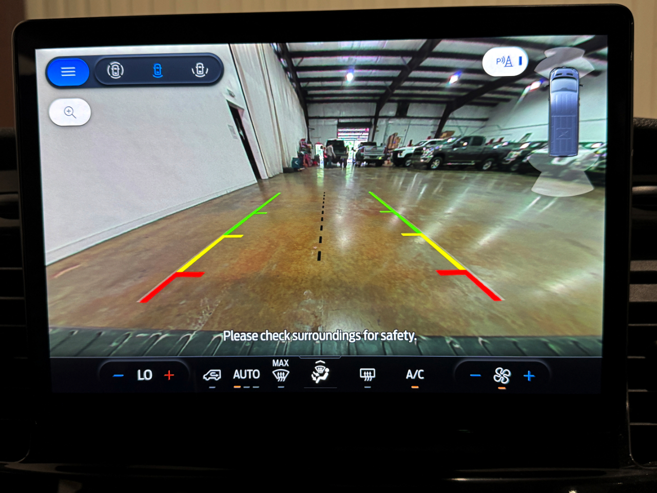 Ford Transit Passenger Wagon  2023