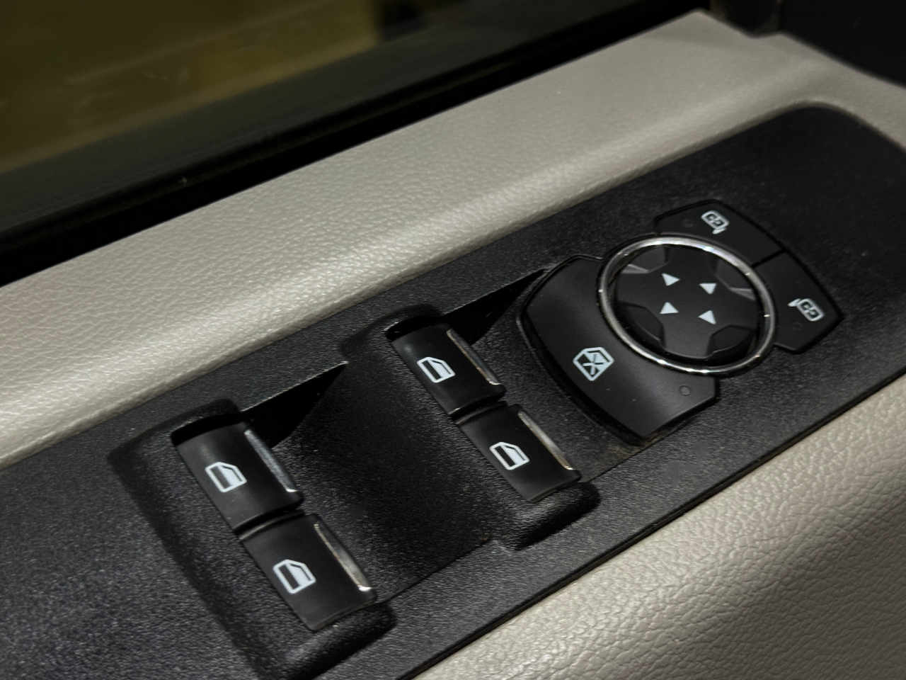 Ford Super Duty F-350 DRW  2022