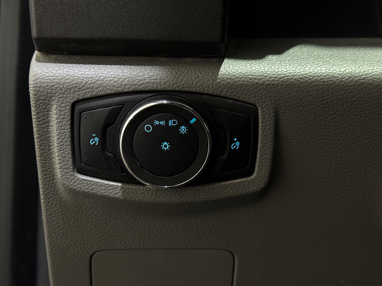 Ford Super Duty F-450 DRW  2020