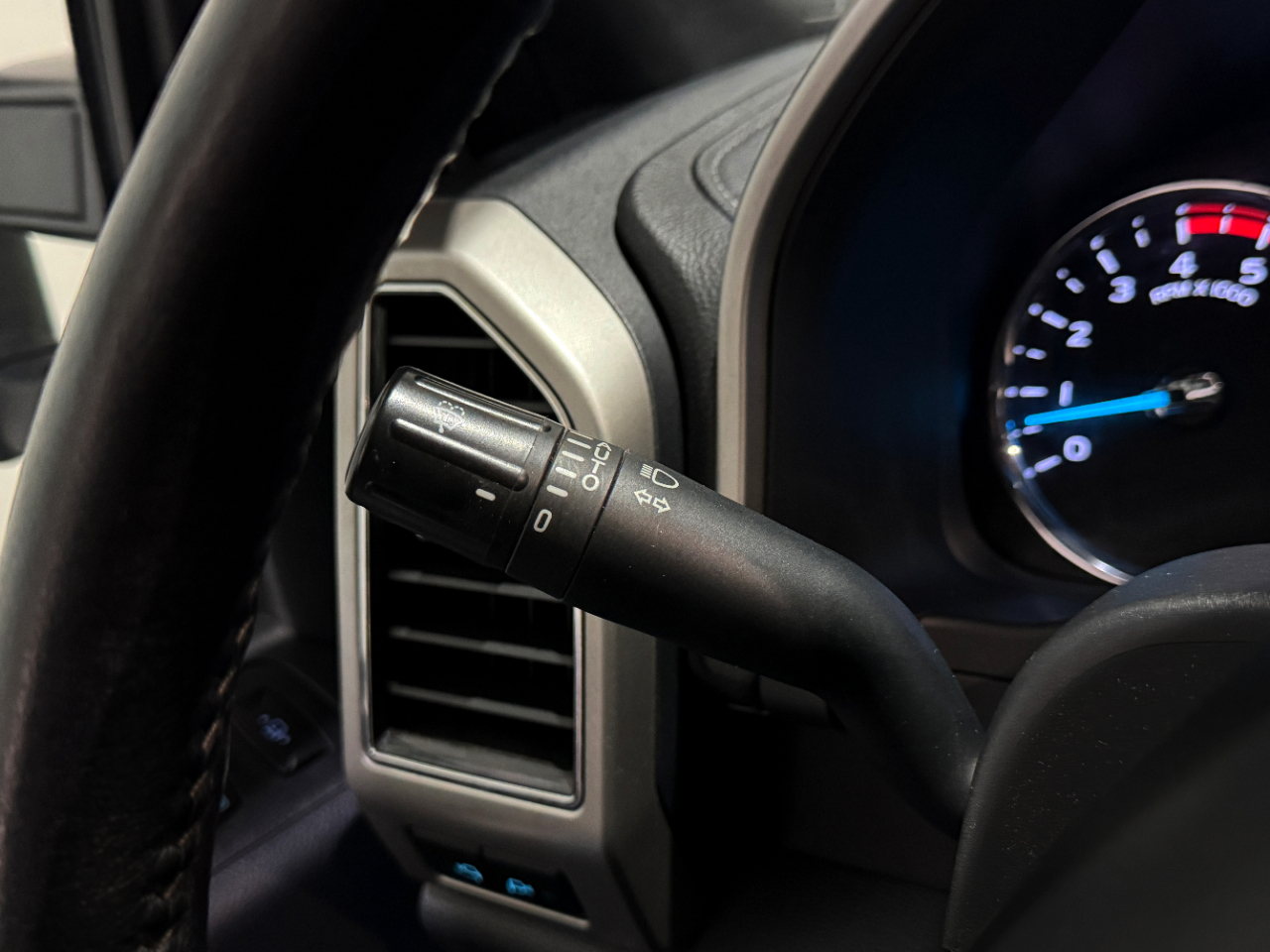 Ford Super Duty F-250 SRW  2022