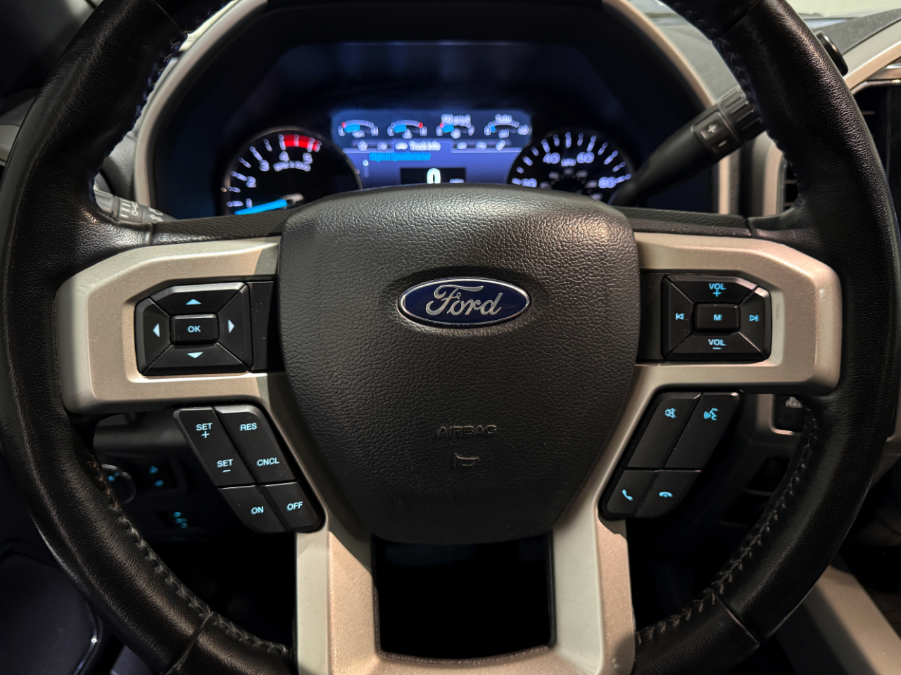 Ford Super Duty F-250 SRW  2022