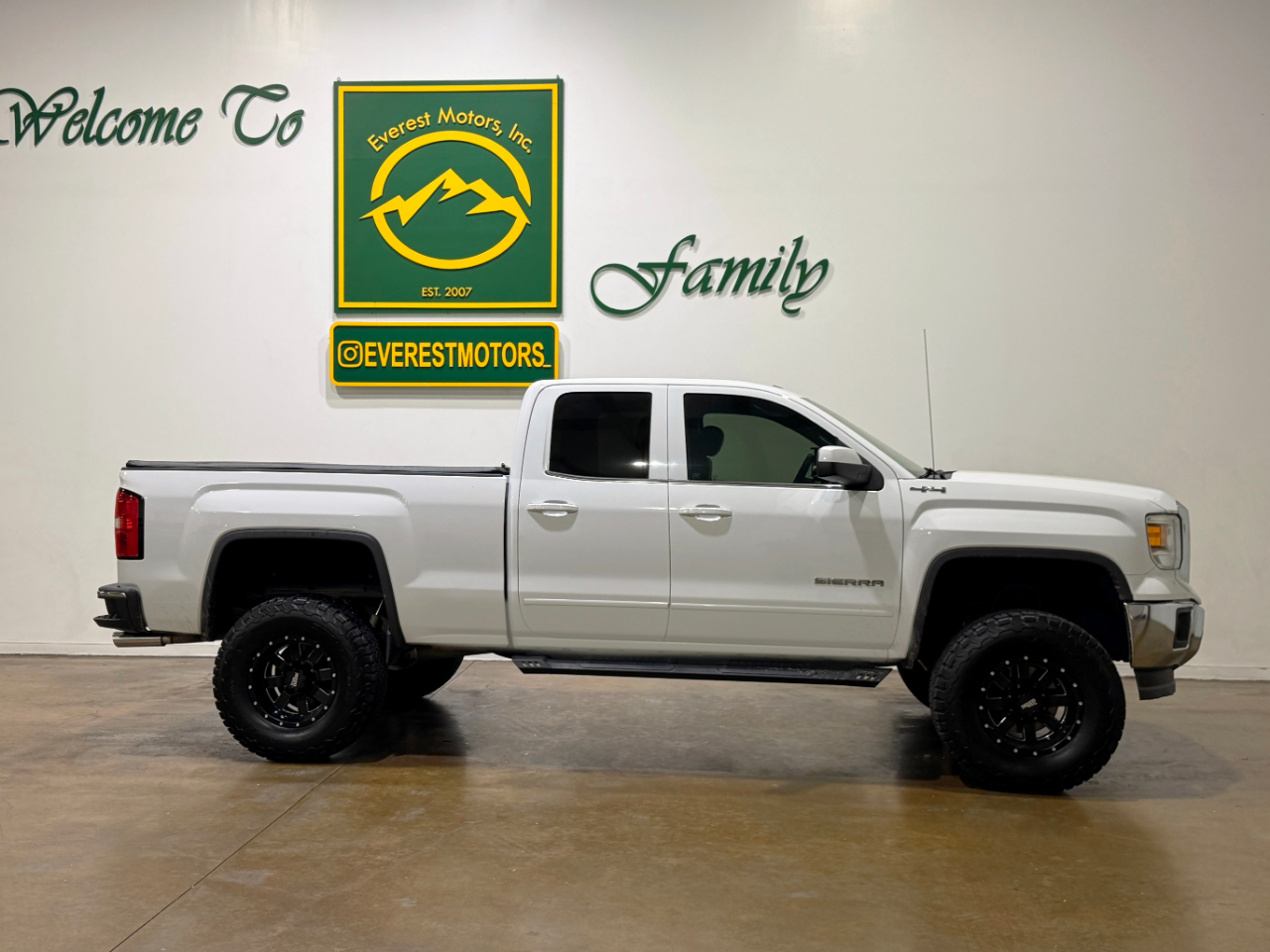 GMC Sierra 1500  2015