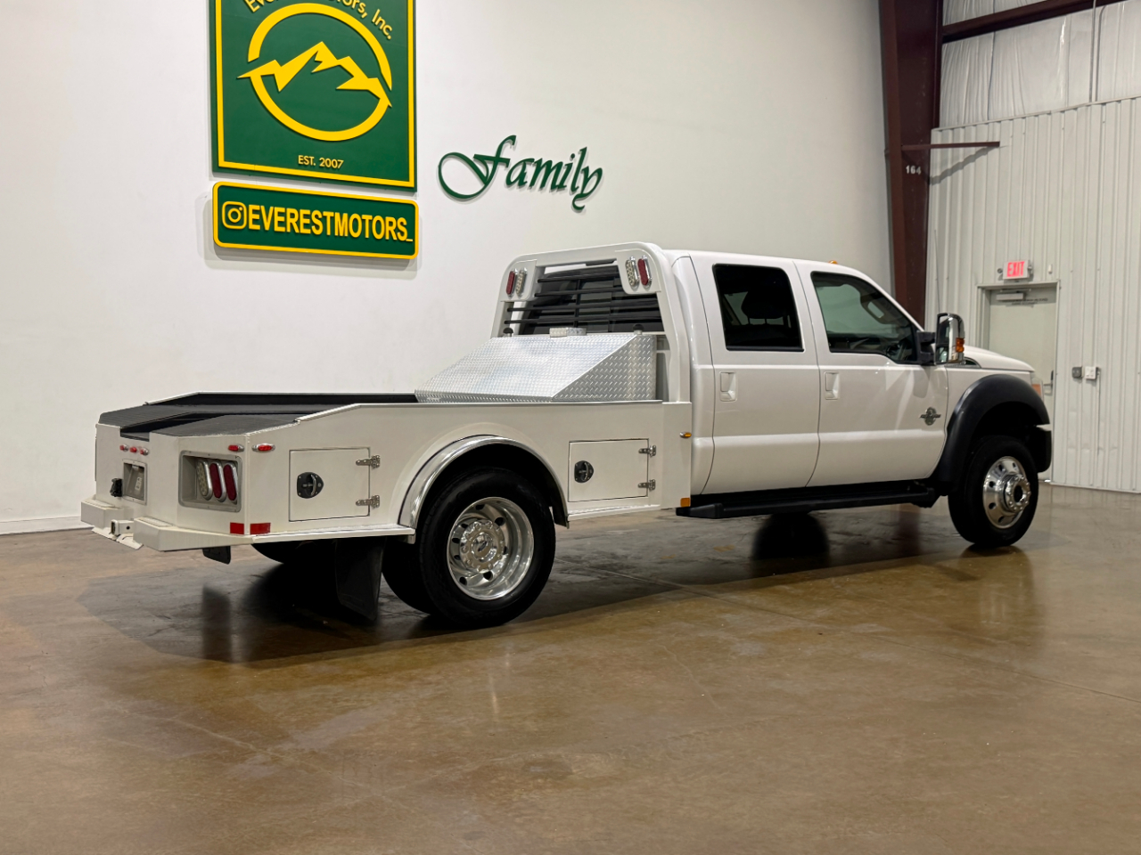 Ford Super Duty F-450 DRW  2016