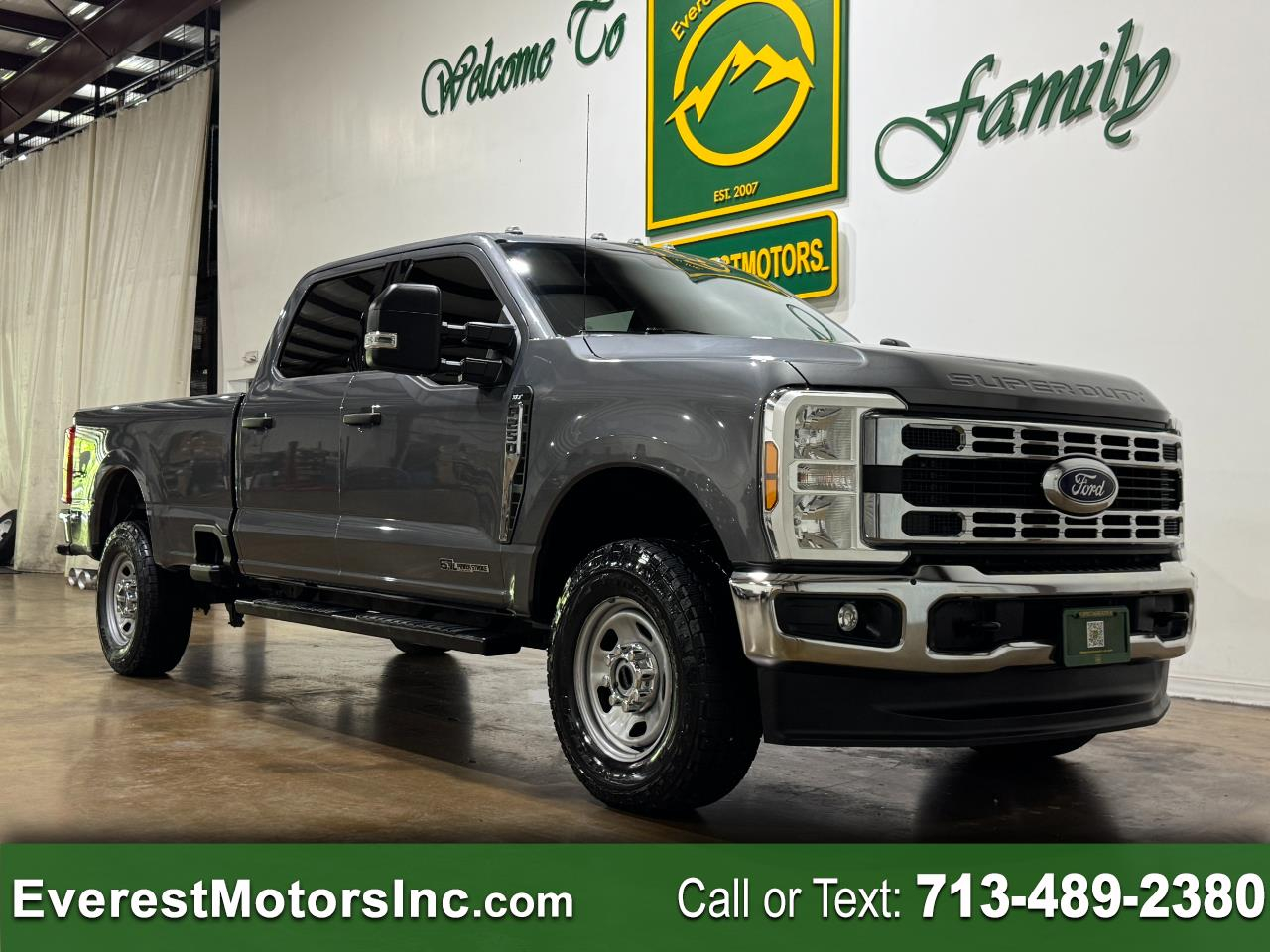 2024 Ford Super Duty F-250 SRW XLT 4X4 CREWCAB LONG 6.7L V8 DIESEL 1OWNER