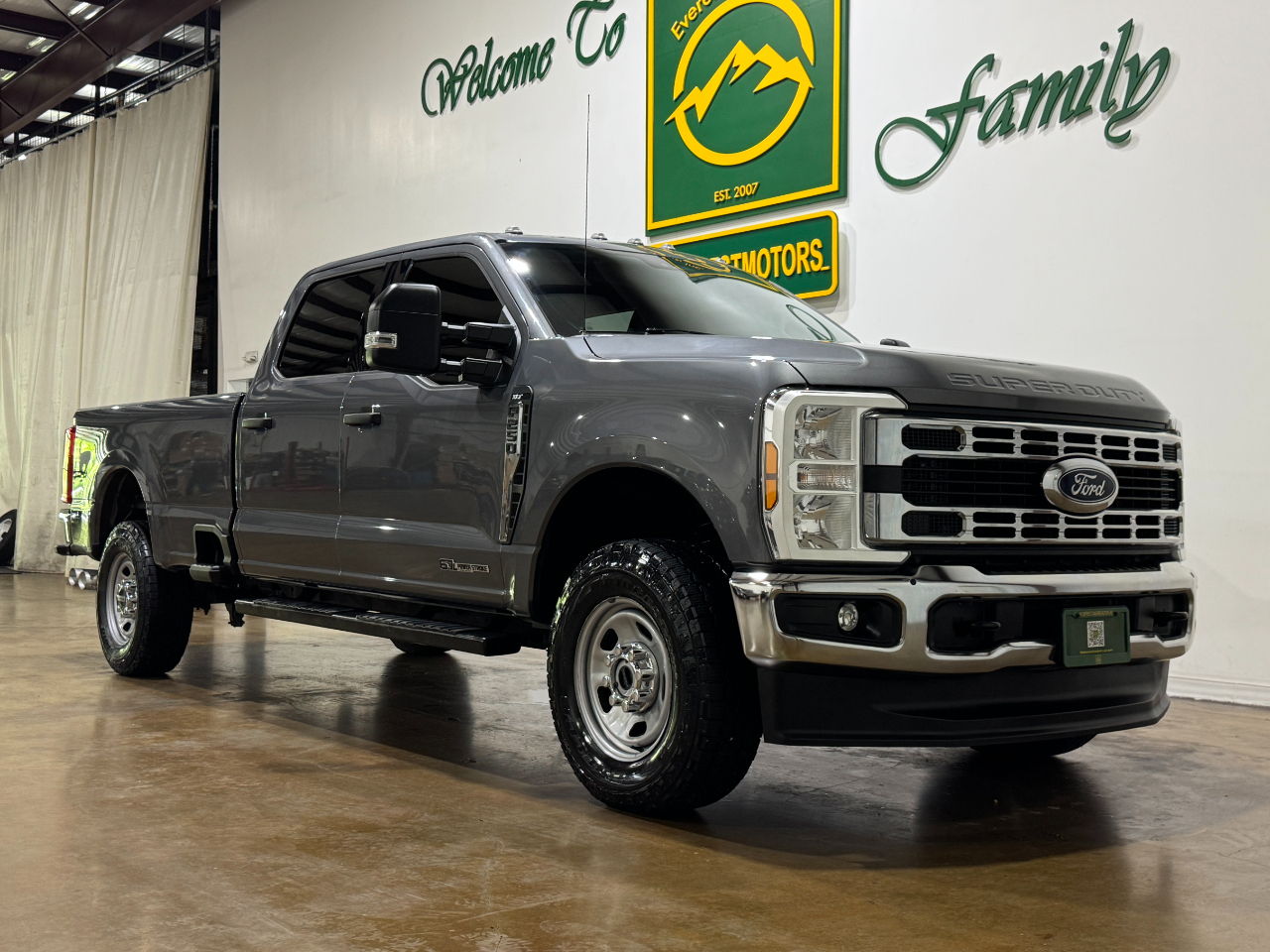 2024 Ford Super Duty F-250 SRW XLT 4X4 CREWCAB LONG 6.7L V8 DIESEL 1OWNER