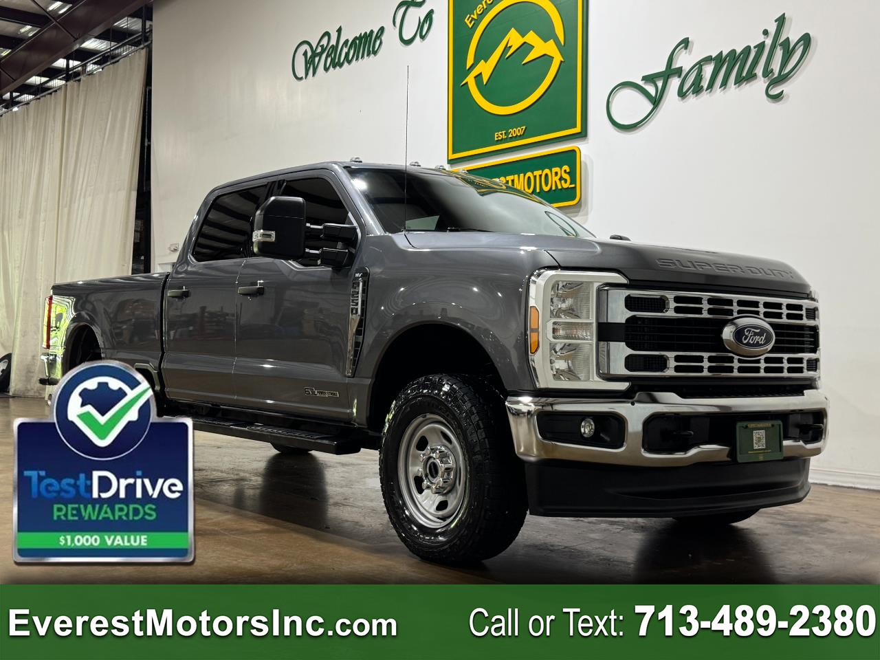 2024 Ford Super Duty F-250 SRW XLT 4X4 CREWCAB LONG 6.7L V8 DIESEL 1OWNER