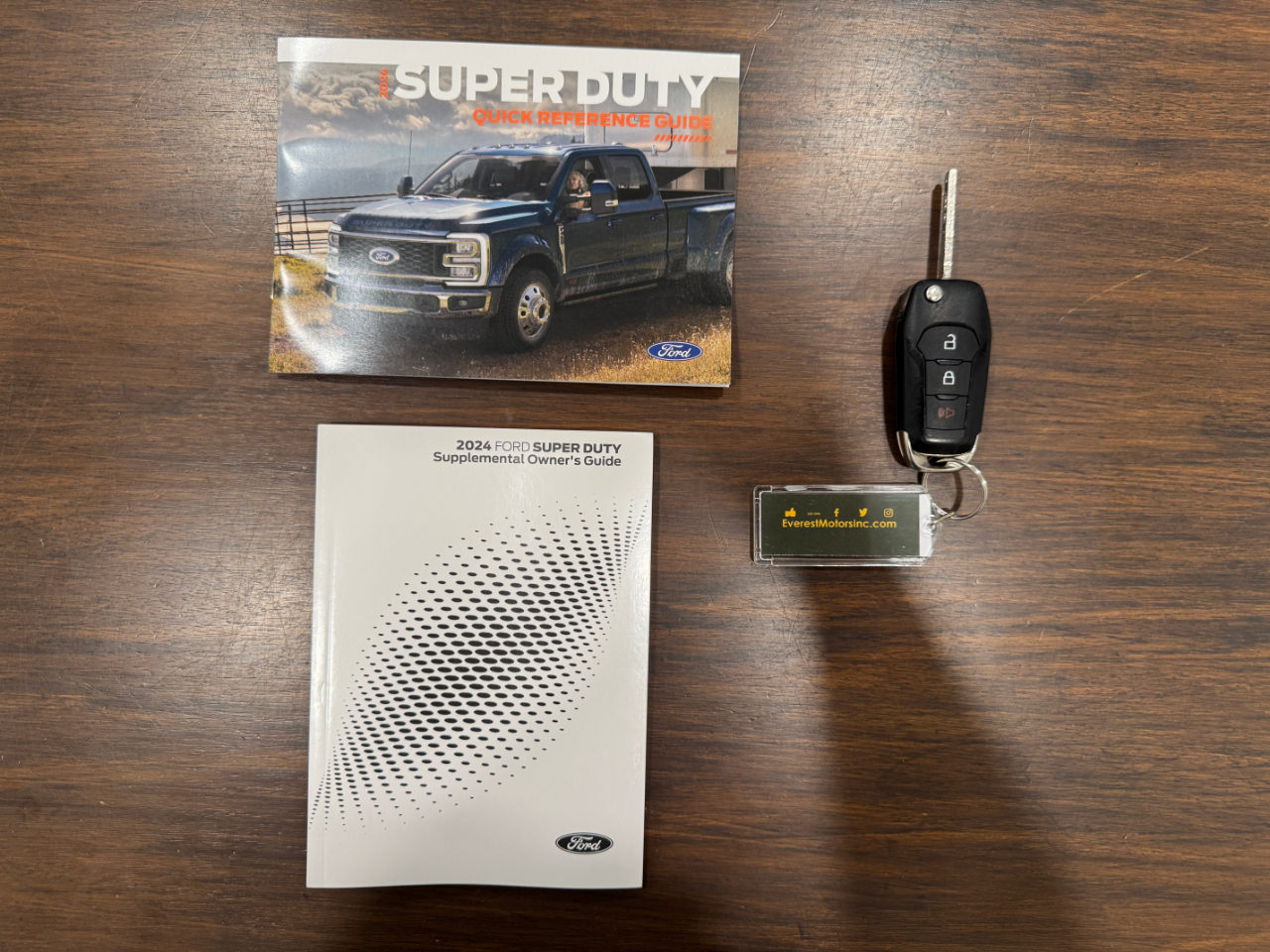 Ford Super Duty F-250 SRW  2024