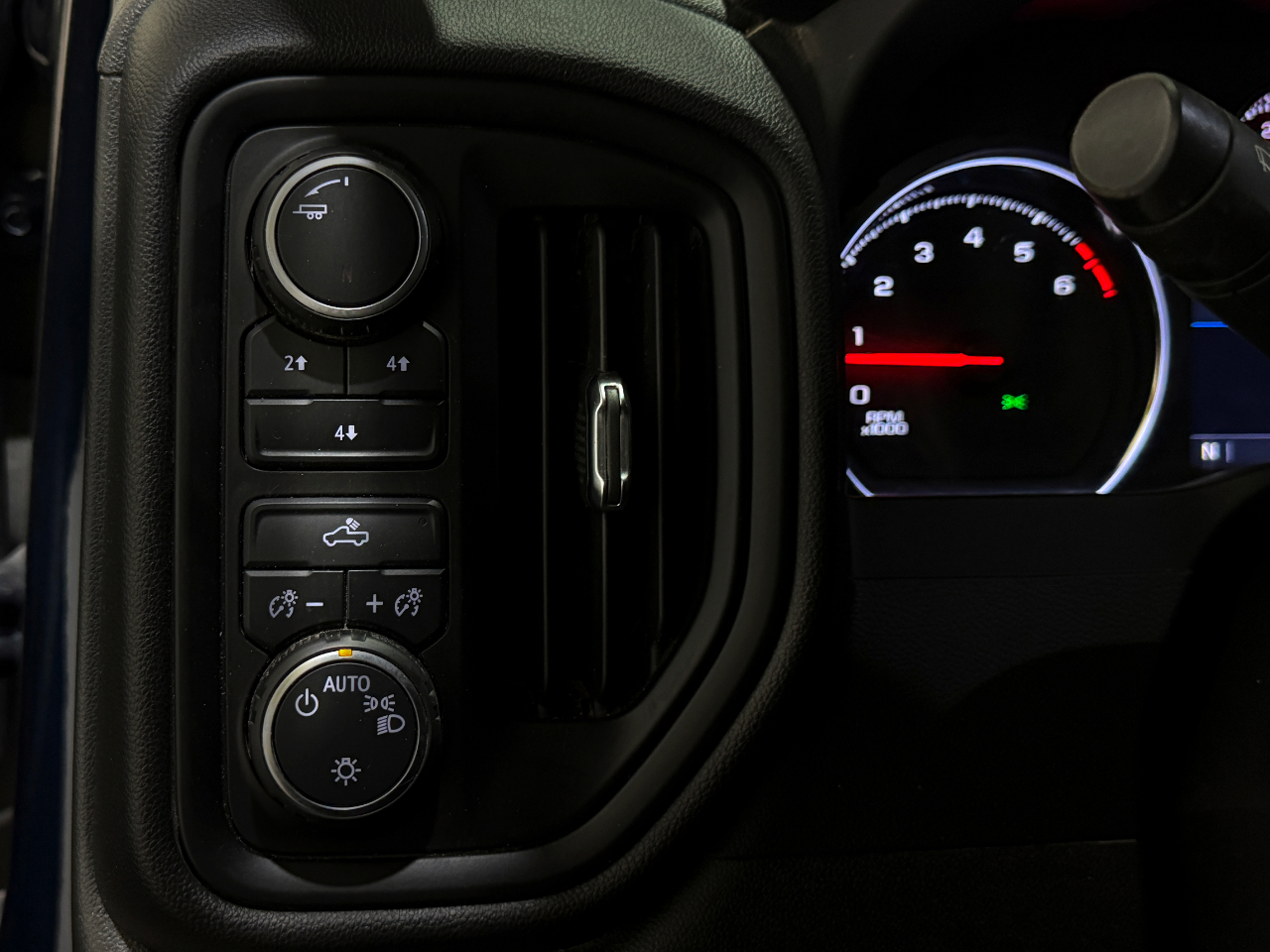 Chevrolet Silverado 2500HD  2023