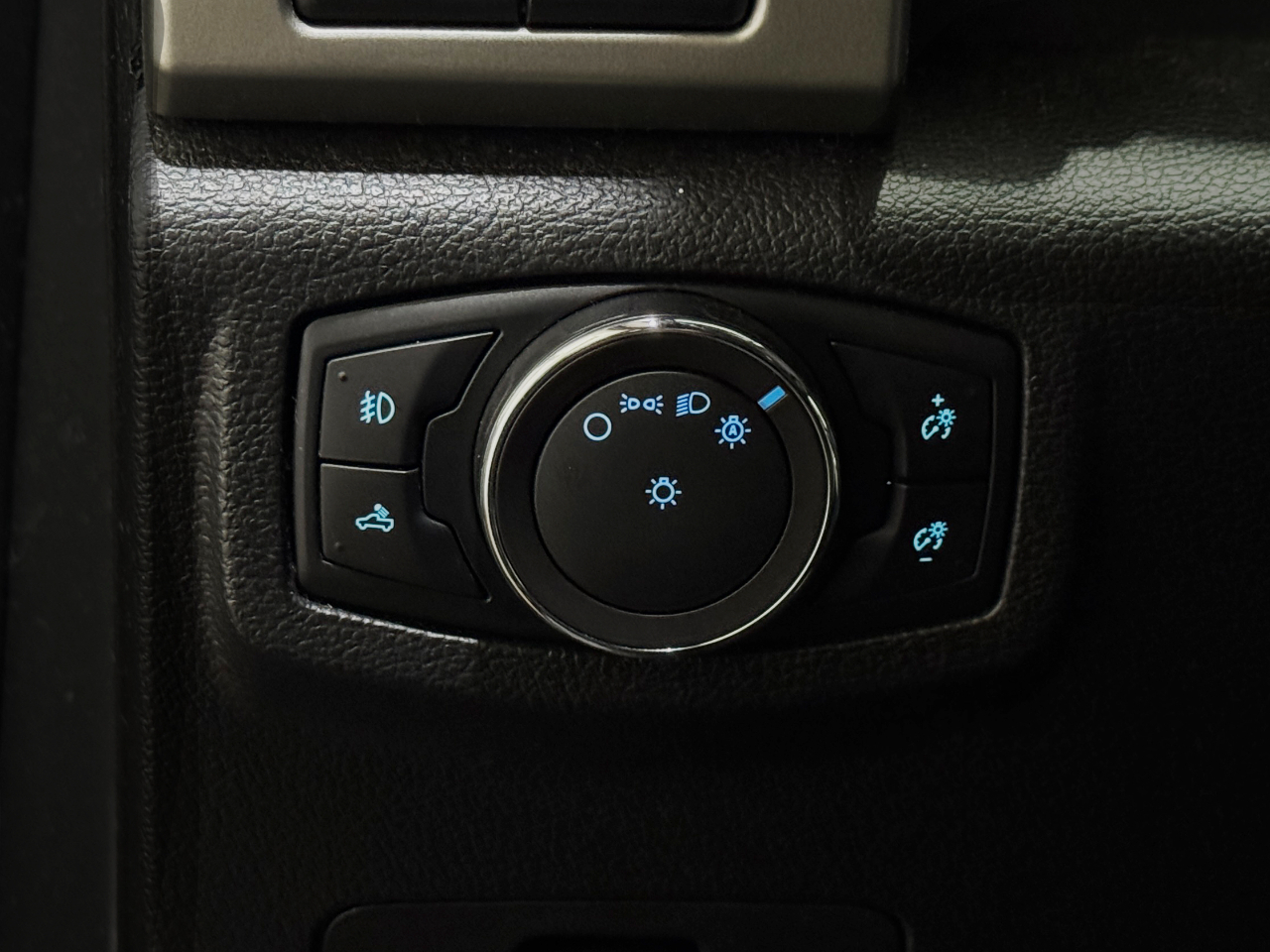 Ford Super Duty F-250 SRW  2018