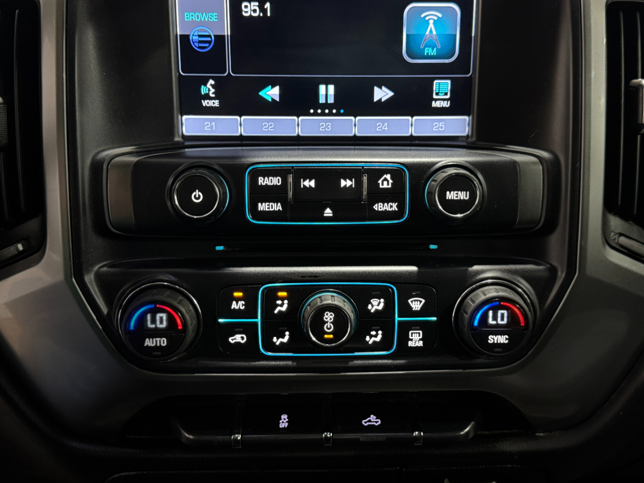 Chevrolet Silverado 2500HD  2015