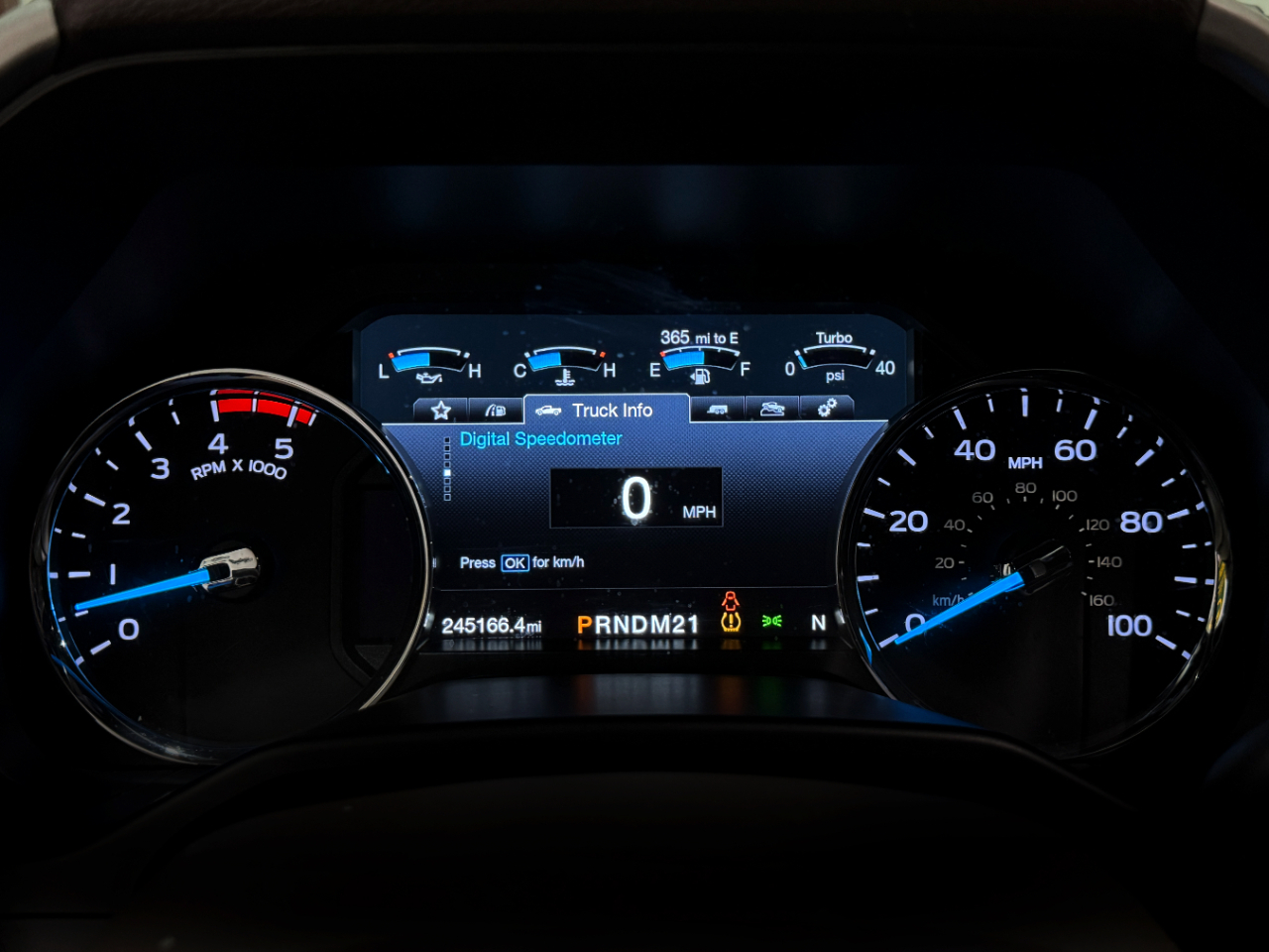 Ford Super Duty F-350 SRW  2017