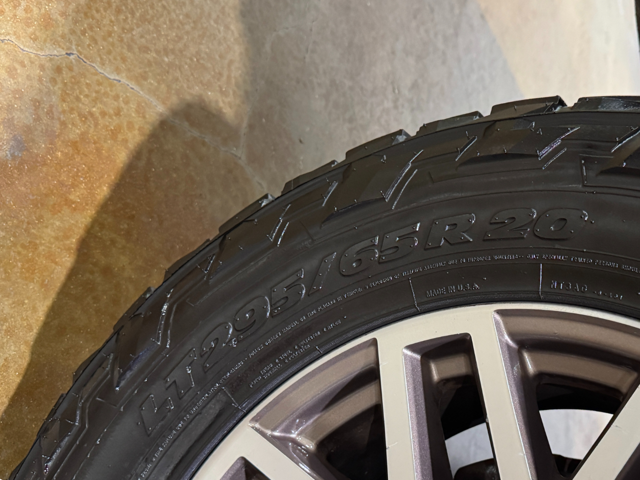 Ford Super Duty F-350 SRW  2017