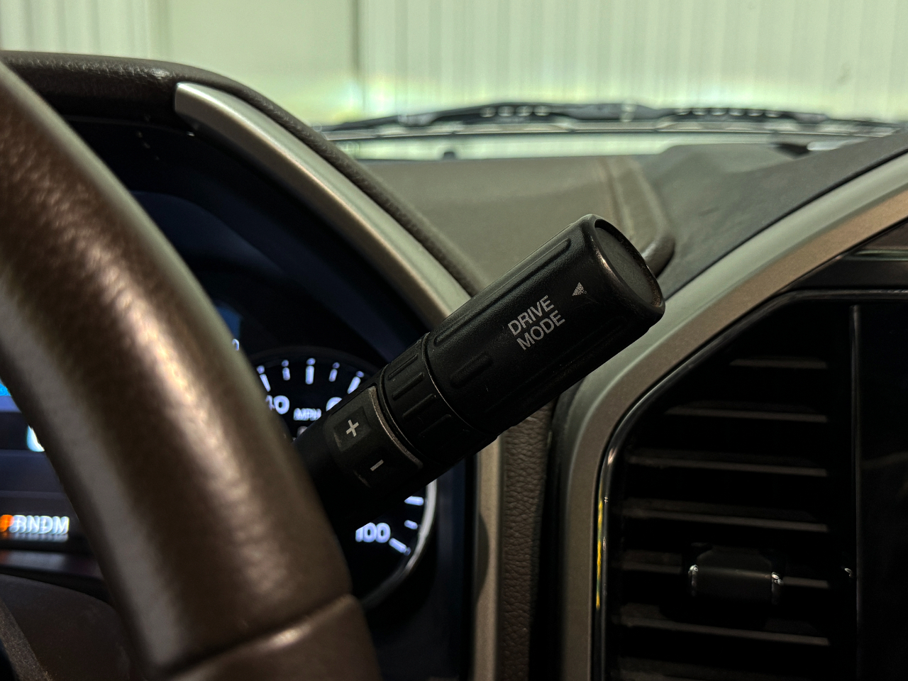 Ford Super Duty F-350 DRW  2022