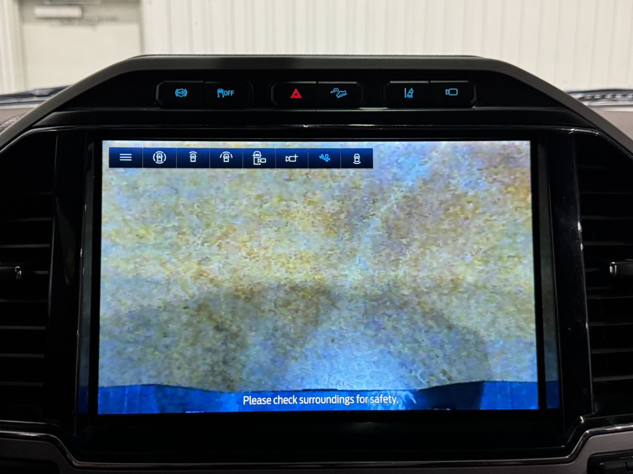 Ford Super Duty F-350 DRW  2022