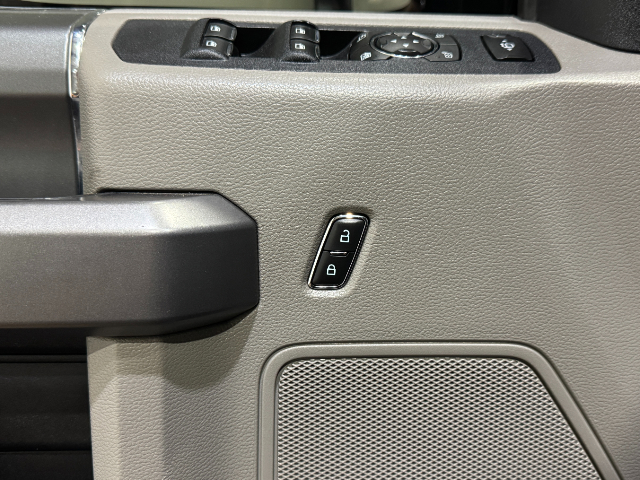 Ford Super Duty F-350 DRW  2018