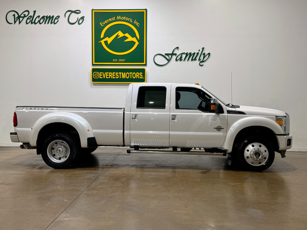 Ford Super Duty F-450 DRW  2016