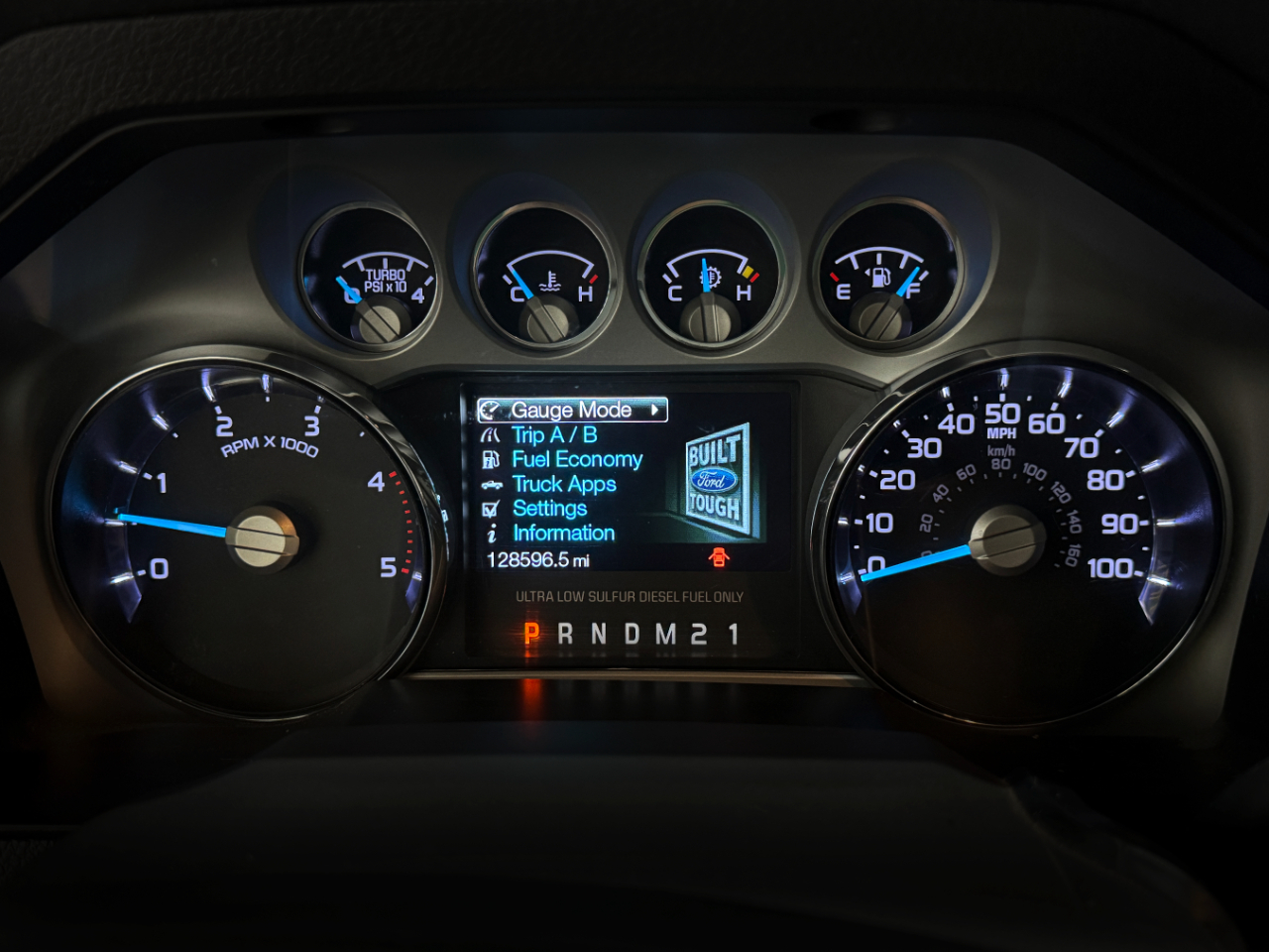 Ford Super Duty F-450 DRW  2016