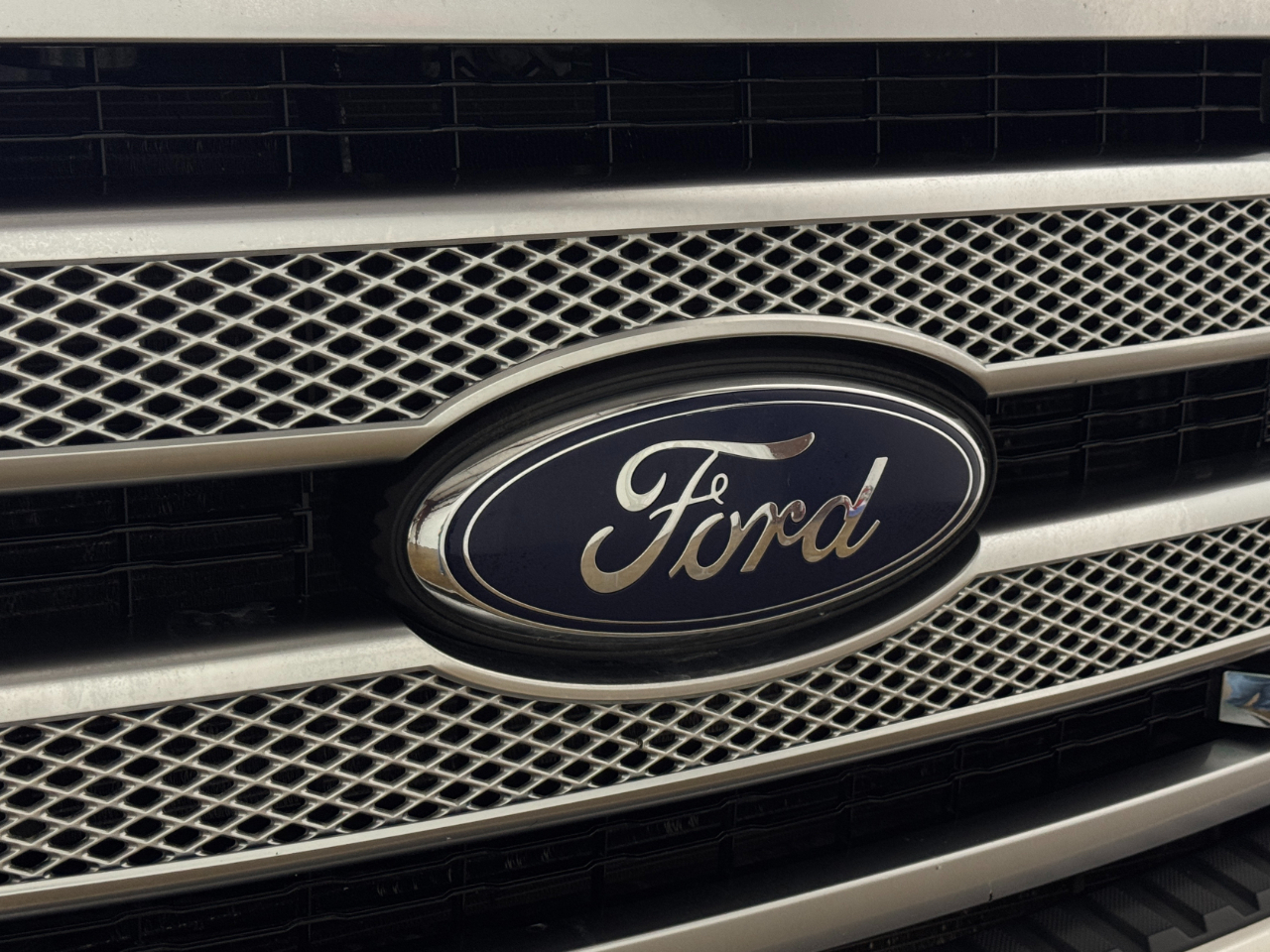 Ford Super Duty F-450 DRW  2016