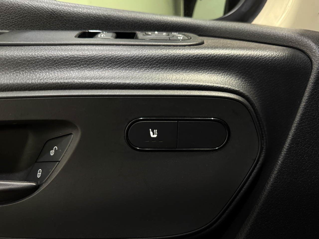 Mercedes-Benz Sprinter Cargo Van  2022