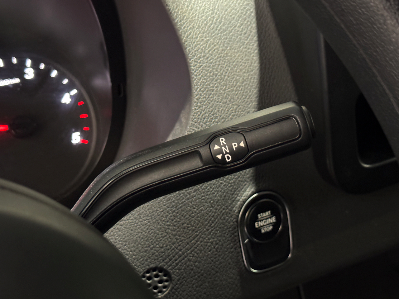 Mercedes-Benz Sprinter Cargo Van  2022