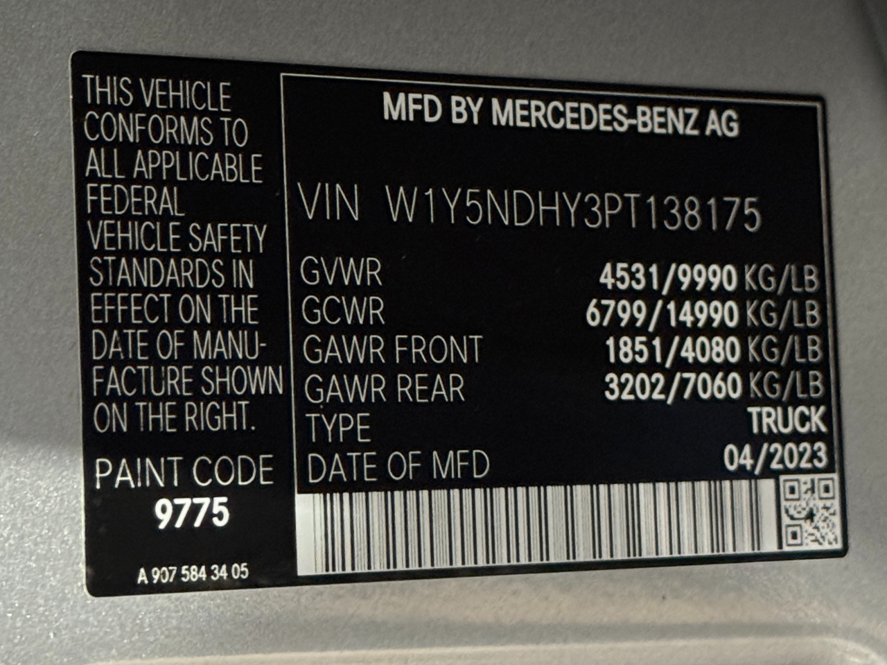 Mercedes-Benz Sprinter Cargo Van  2023