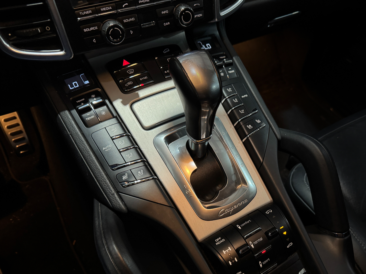 Porsche Cayenne  2014