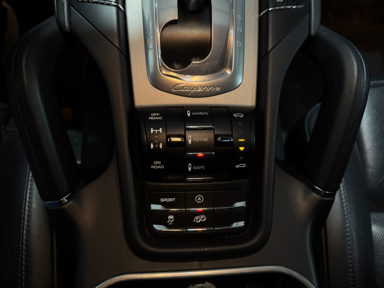 Porsche Cayenne  2014