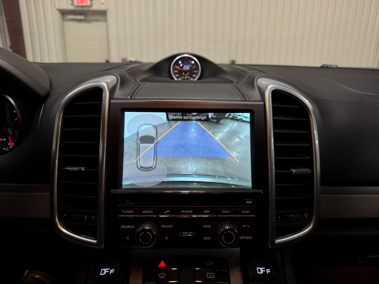 Porsche Cayenne  2014