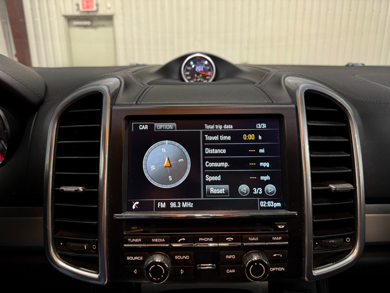 Porsche Cayenne  2014