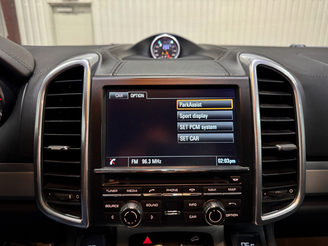 Porsche Cayenne  2014