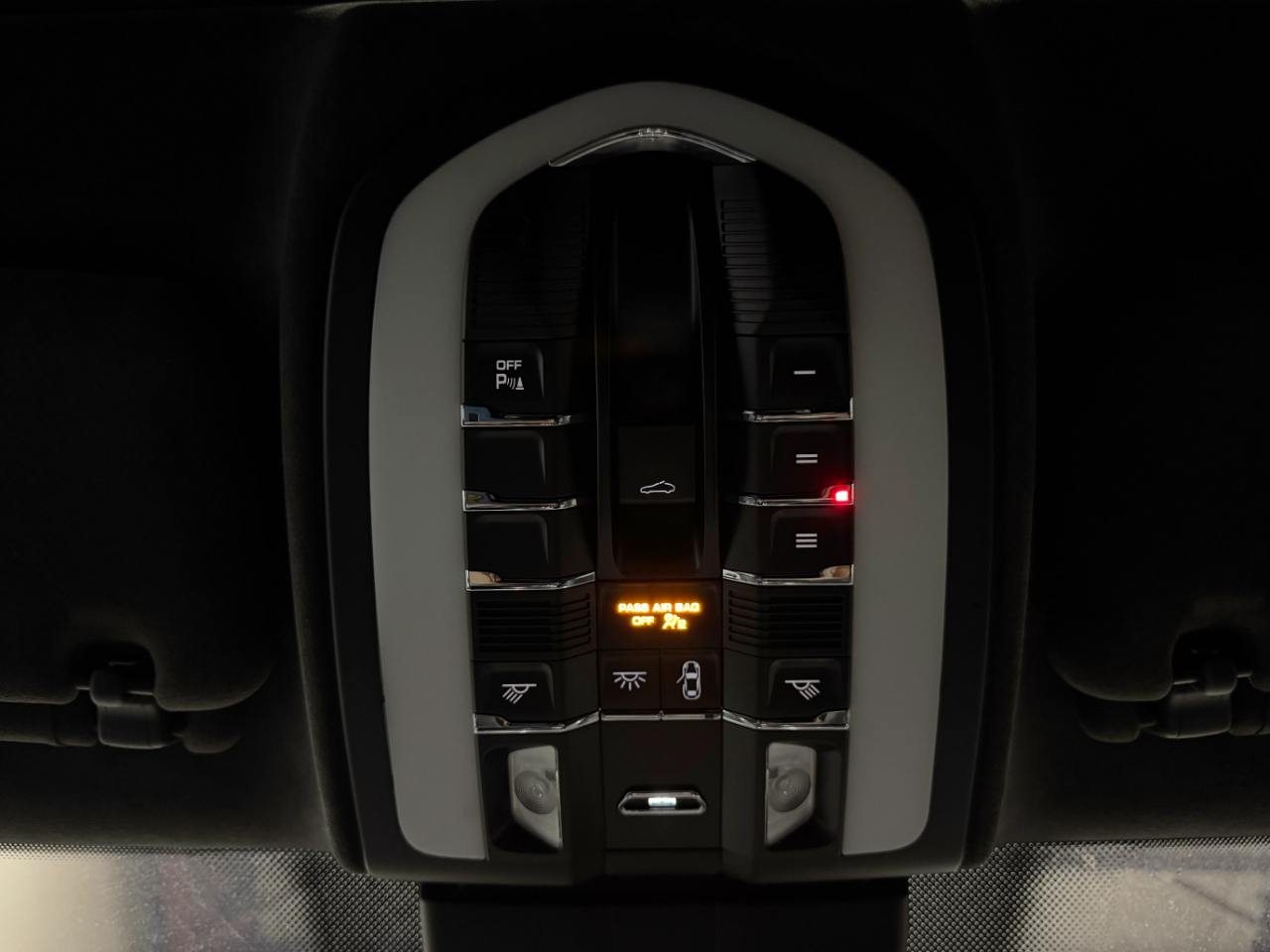 Porsche Cayenne  2014