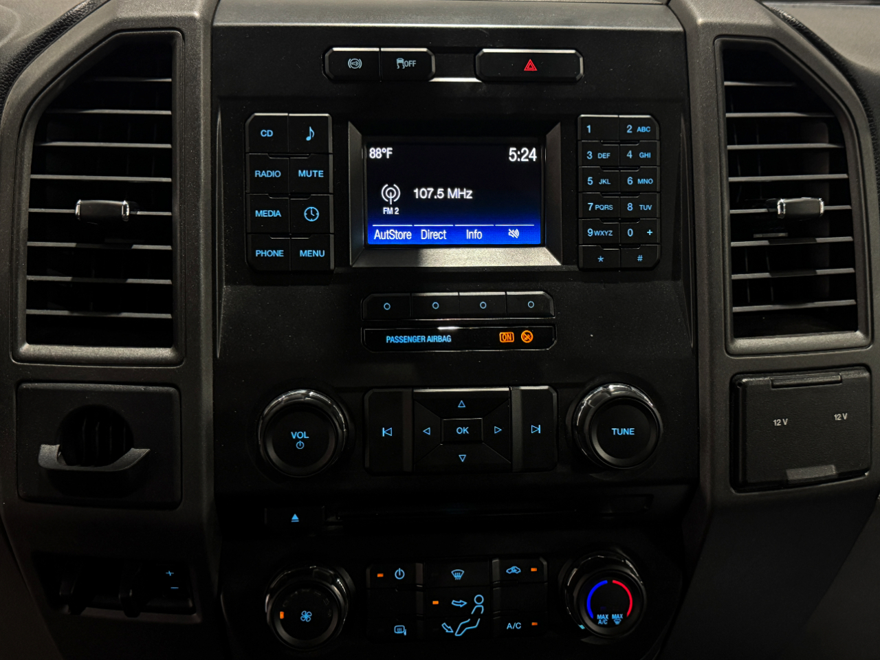 Ford Super Duty F-450 DRW  2017