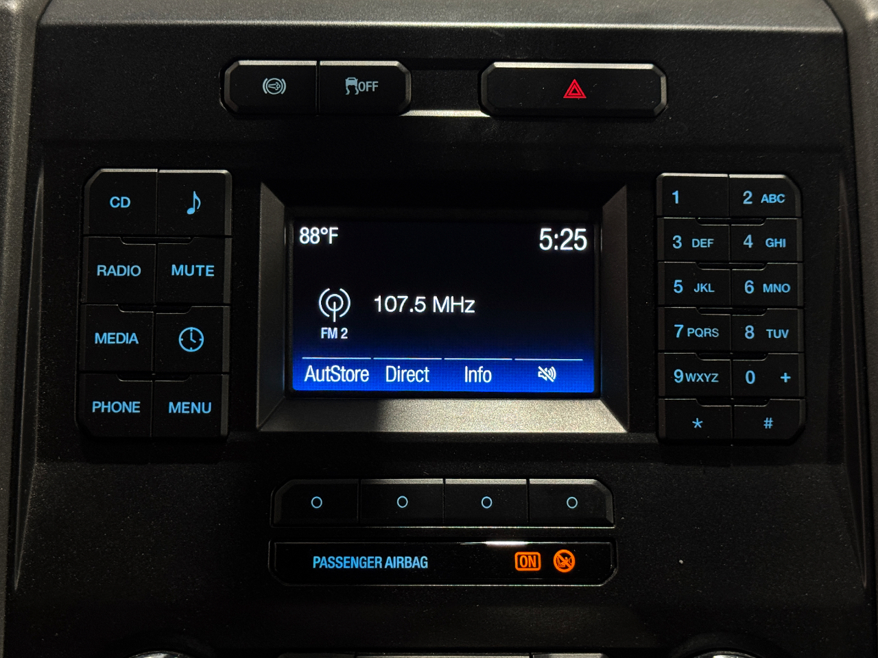 Ford Super Duty F-450 DRW  2017